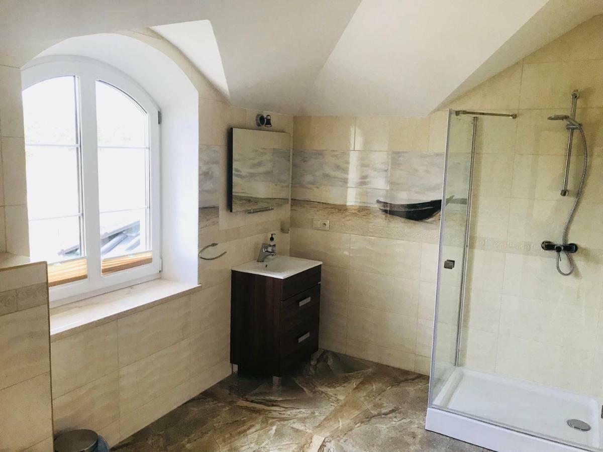 Apartmán Pensjonat Nad Struga Stryków Exteriér fotografie
